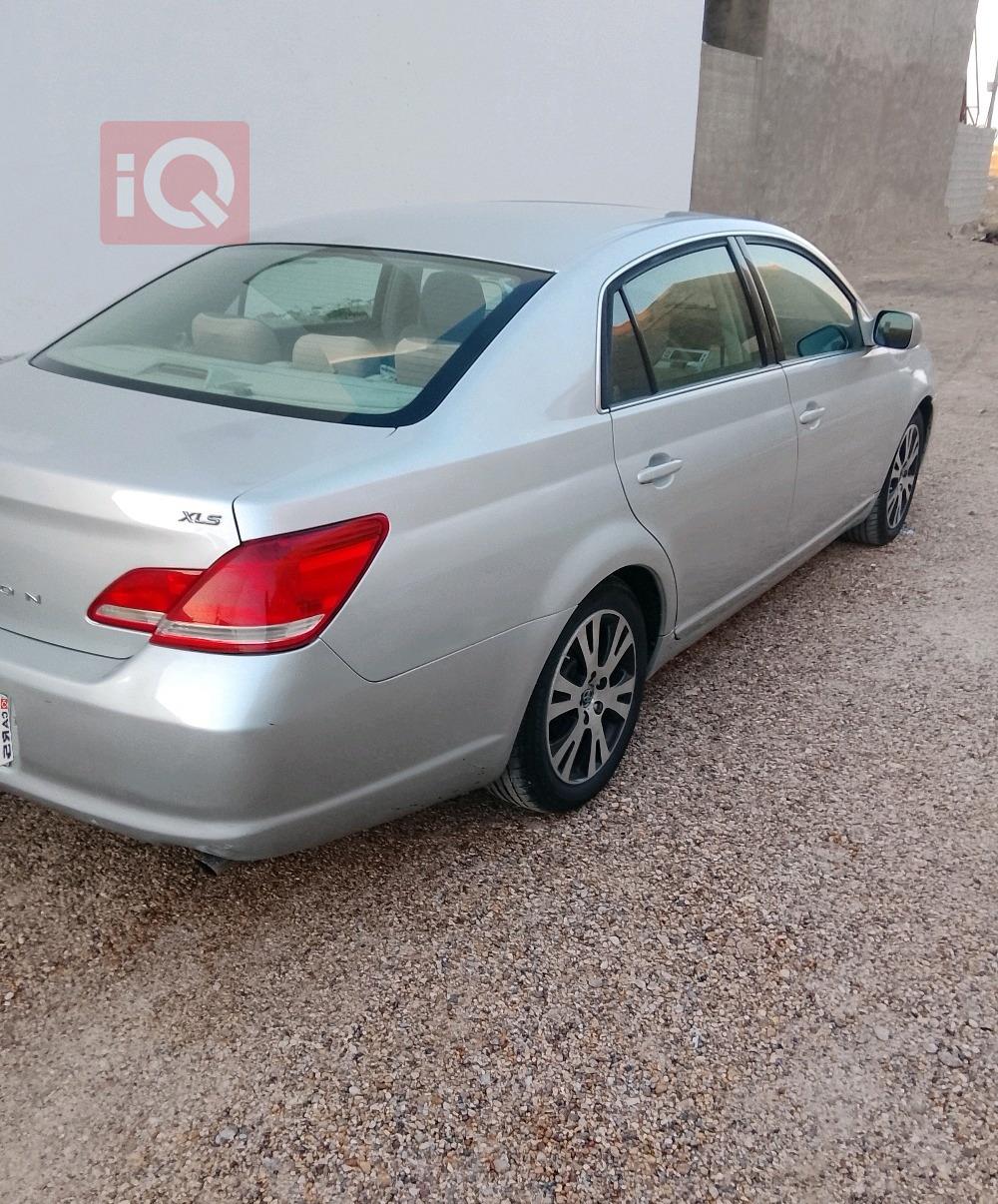 تويوتا أفالون